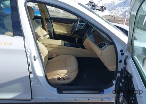 2019 Genesis G80 3.8 from USA, damaged, VIN KMHGN4JE8KU292523